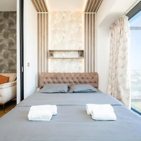 West Kula 14 Daire *